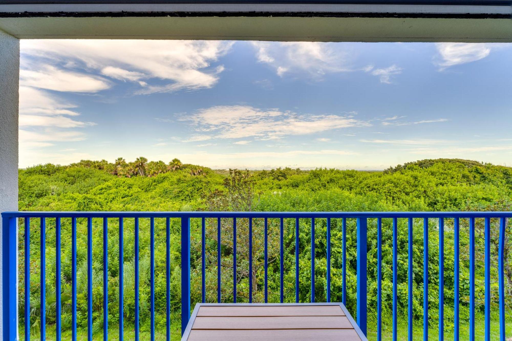 New Smyrna Beach Condo With Balcony And Pool Access エクステリア 写真