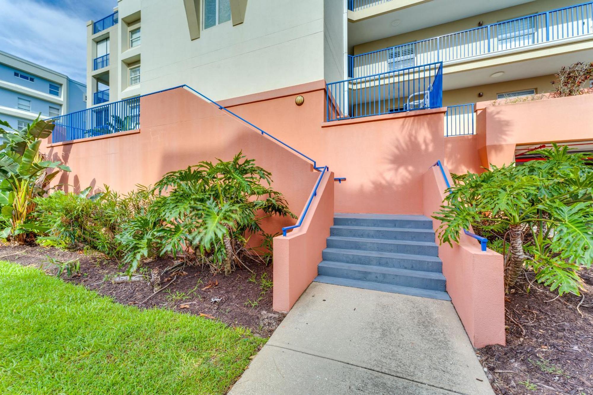 New Smyrna Beach Condo With Balcony And Pool Access エクステリア 写真